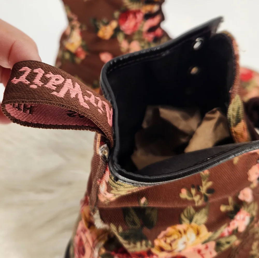 RARE Dr. Martens Brown Victorian Rose Floral 11821 - Picture 5 of 8